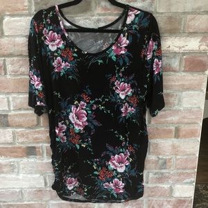 A Glow Maternity Shirt-Black Floral XL
